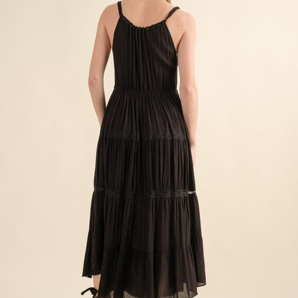 TIERED RUFFLE MAXI DRESS (BLACK) - Picture 5 of 5